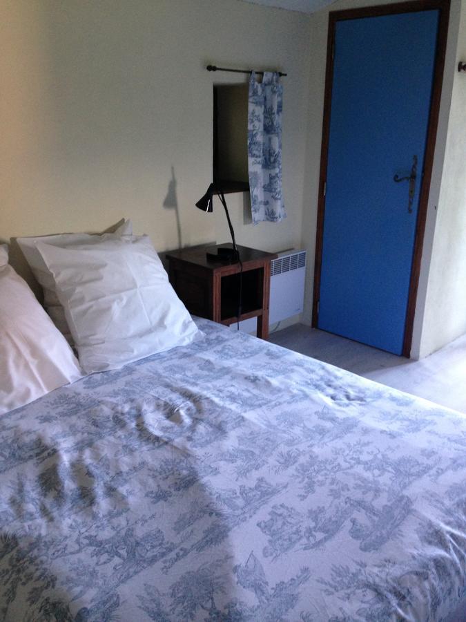 Auberge La Borie Nantes Room photo